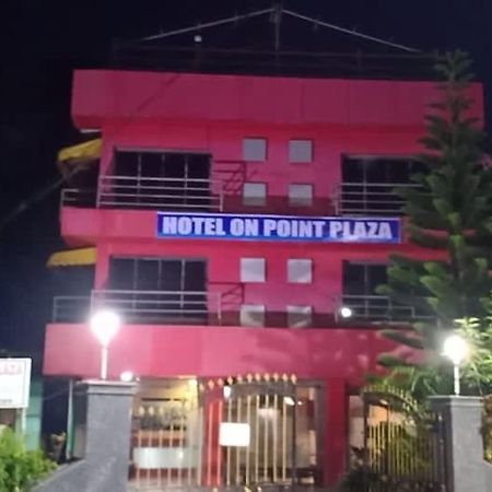 Murūd On Point Plaza B&B 외부 사진