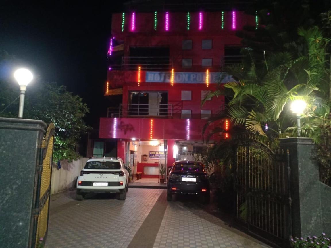 Murūd On Point Plaza B&B 외부 사진