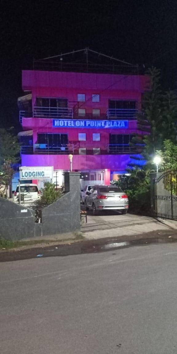 Murūd On Point Plaza B&B 외부 사진
